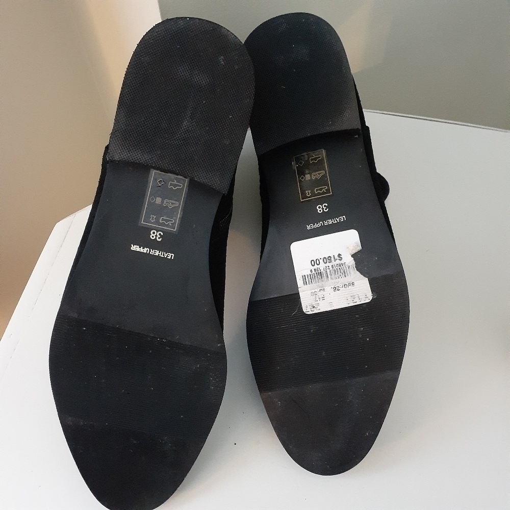 Le Chateau NWT Women's Size 8 (Eur 38) Black Suede Ankle Boots - Picture 11 of 11